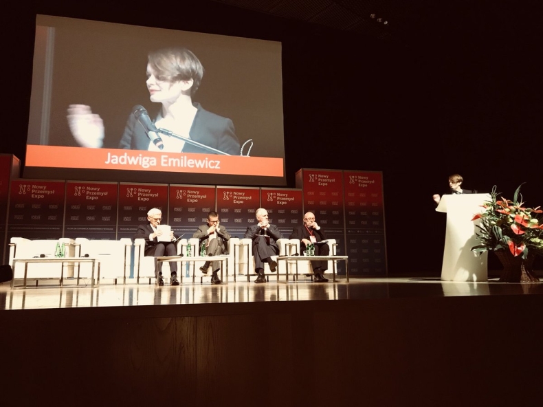 Emilewicz: Mamy ramy prawne i instytucjonalne, by przyspieszyć transfer nowych rozwiązań - GospodarkaMorska.pl