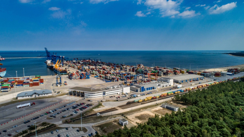 PKP PLK zamierza ogłosić przetargi na dostęp do portów w październiku - GospodarkaMorska.pl