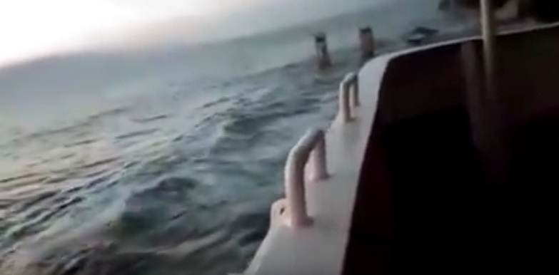 Indonezja: Trzęsienie ziemi wywołało silne tsunami na wyspie Celebes (wideo) - GospodarkaMorska.pl