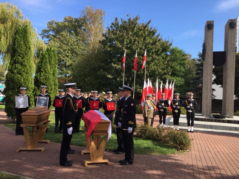 Błaszczak: Admirale Unrug, jesteśmy tobie wdzięczni za umiłowanie ojczyzny - GospodarkaMorska.pl