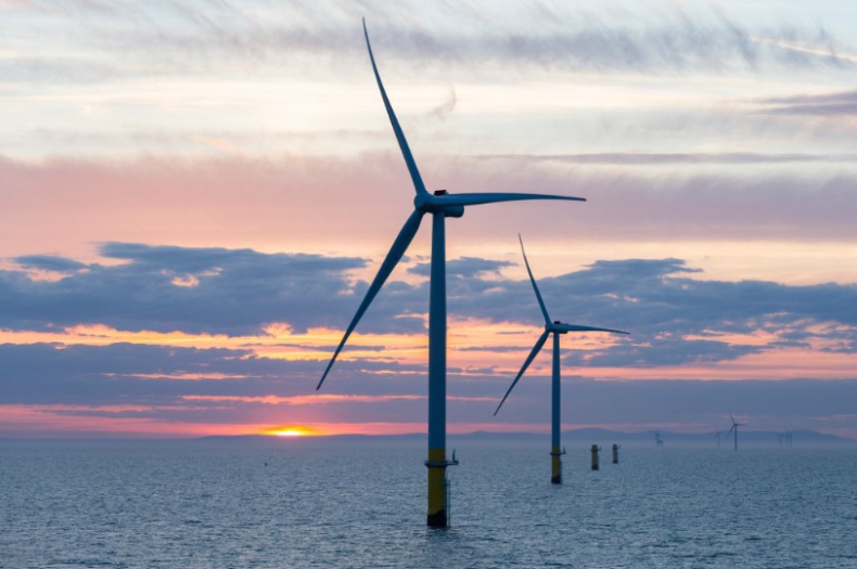 Sektor morskich farm wiatrowych w Wielkiej Brytanii ma być warty prawie 5 mld funtów w 2030 roku - GospodarkaMorska.pl