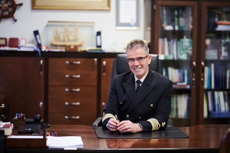 Jedyny Uniwersytet Morski w Polsce – wywiad z prof. Januszem Zarębskim - GospodarkaMorska.pl