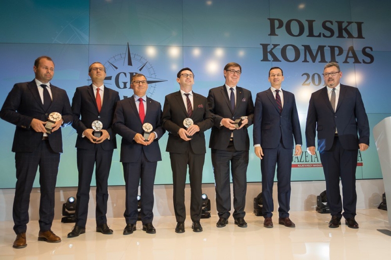 Morawiecki: Dobry kompas ma wytyczać kierunek ku silnej, innowacyjnej polskiej gospodarce - GospodarkaMorska.pl