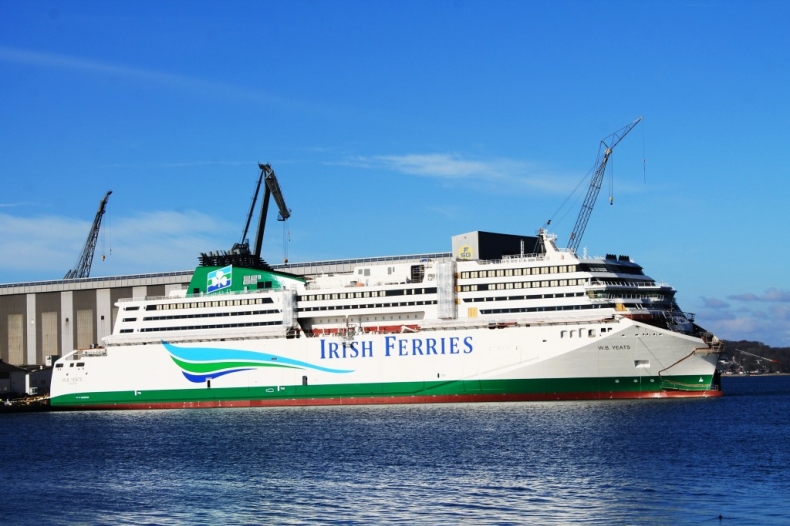 Zamieszanie wokół nowego promu Irish Ferries. Do akcji wkracza policja - GospodarkaMorska.pl