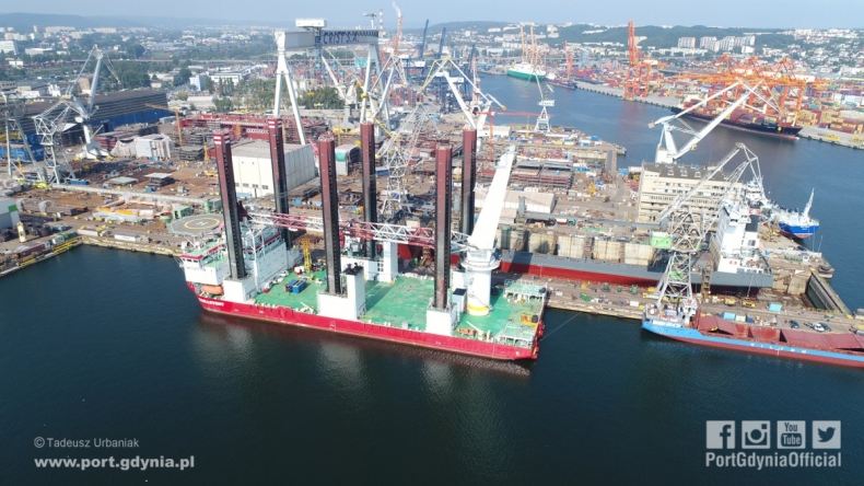 Chrzest nowej jednostki offshore armatora Jan de Nul - GospodarkaMorska.pl