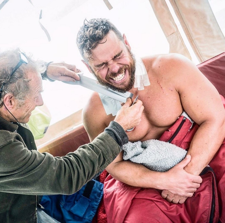 Opłynął wpław Wielką Brytanię. Teraz pokazuje efekty (foto) - GospodarkaMorska.pl