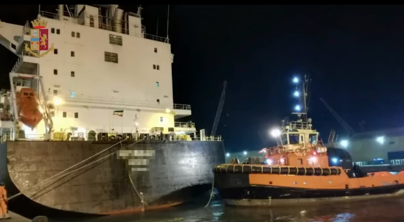 Włochy: W porcie w Genui skonfiskowano 270 kilogramów heroiny (wideo) - GospodarkaMorska.pl