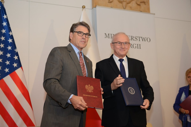 Polska i USA podpisały deklarację o współpracy w zakresie bezpieczeństwa energetycznego - GospodarkaMorska.pl