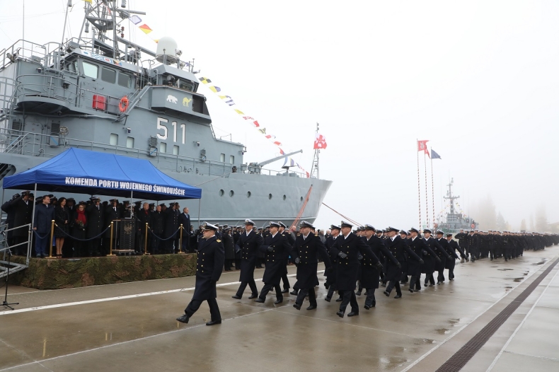 Komandor Piotr Nieć dowódcą 8. Flotylli Obrony Wybrzeża - GospodarkaMorska.pl