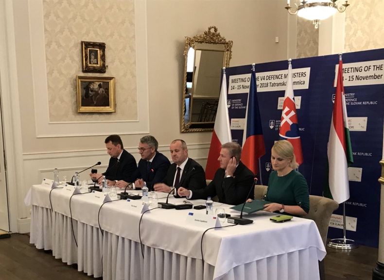 Słowacja: Chorwacja zaproszona do Grupy Bojowej V4 - GospodarkaMorska.pl