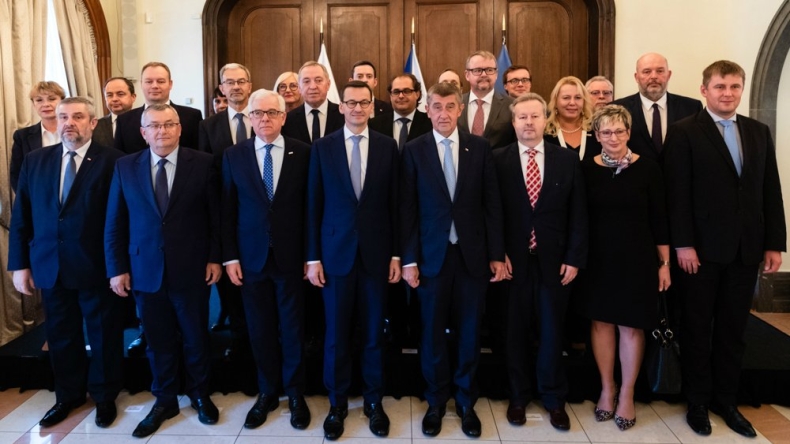 Migracje, budżet UE i Brexit wśród tematów polsko-czeskich konsultacji - GospodarkaMorska.pl