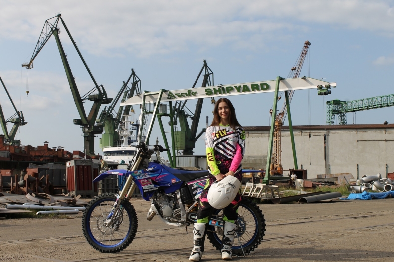 Stocznia Safe wspiera młodych sportowców (foto, wideo) - GospodarkaMorska.pl