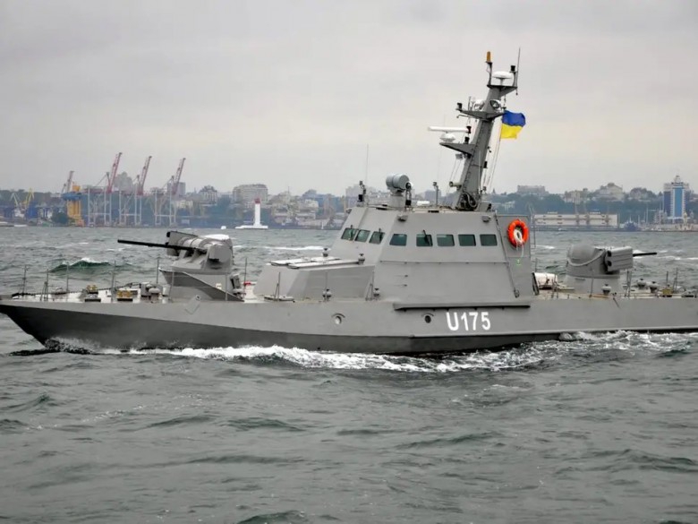 Francja wzywa Rosję do uwolnienia ukraińskich marynarzy i zwrócenia okrętów - GospodarkaMorska.pl