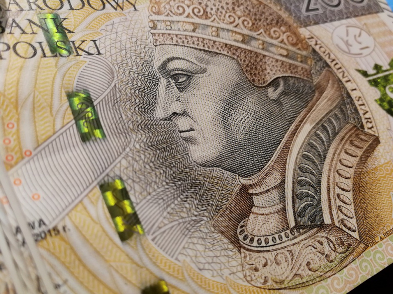 DZIEŃ NA FX/FI: Złoty w konsolidacji wokół 4,30; rentowności krajowych SPW mogą spaść - GospodarkaMorska.pl
