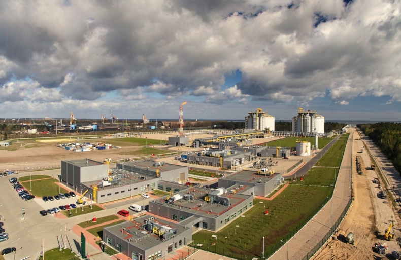 Naimski: do końca roku przetarg na rozbudowę terminalu LNG - GospodarkaMorska.pl