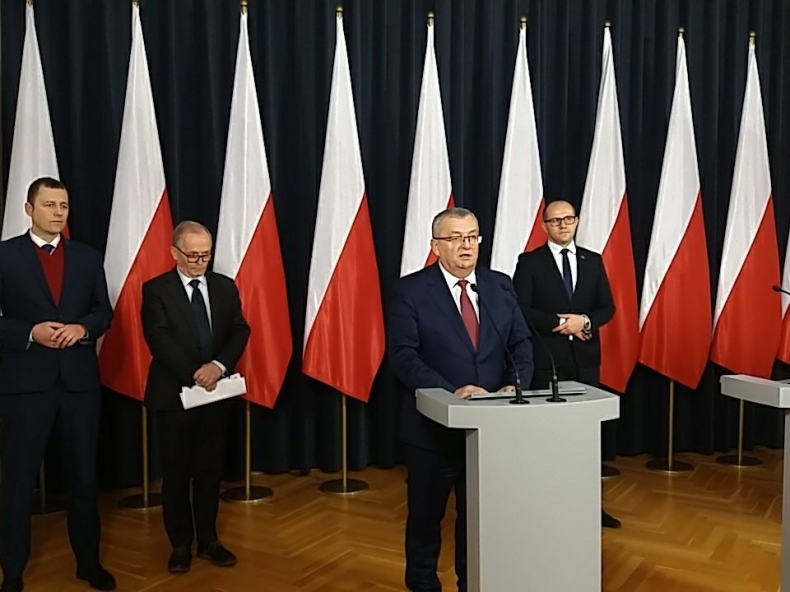 Adamczyk: Szacowane koszty przebudowy A4 na odcinku Wrocław-Krzyżowa to 4 mld zł - GospodarkaMorska.pl