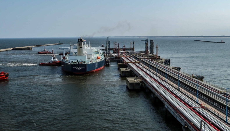 Lotos podpisał kolejną umowę terminową na dostawy amerykańskiej ropy naftowej w '19 - GospodarkaMorska.pl