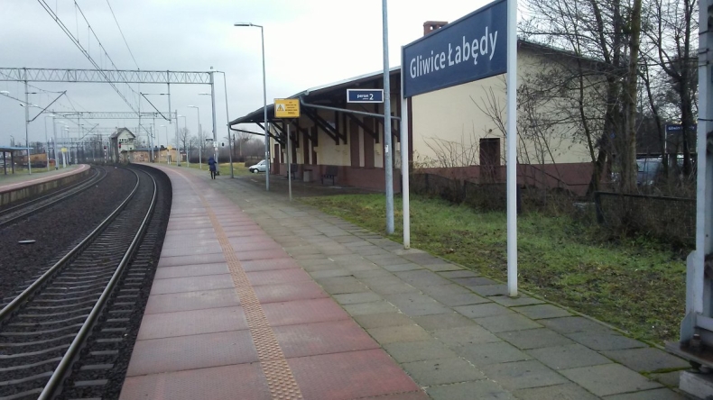 Gliwice: PKP PLK przebudują stację Łabędy po 2020 r. - GospodarkaMorska.pl