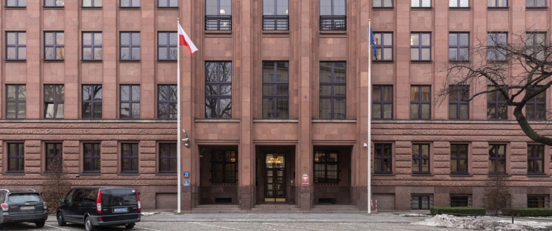 Minister Czaputowicz udaje się z wizytą do Mariupola - GospodarkaMorska.pl