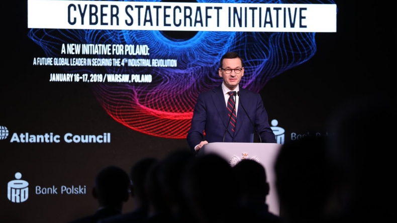Morawiecki: Żaden kraj Zachodu nie poradzi sobie z kwestią cyberbezpieczeństwa w pojedynkę - GospodarkaMorska.pl