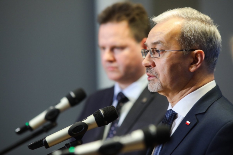 Kwieciński: Mamy podpisane umowy na inwestycje kolejowe na 80 proc. środków z programu Infrastruktura i Środowisko - GospodarkaMorska.pl