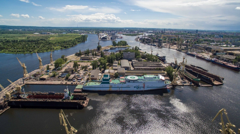 Gryfia rozpoczyna rok z nowymi umowami na remonty 25 statków - GospodarkaMorska.pl