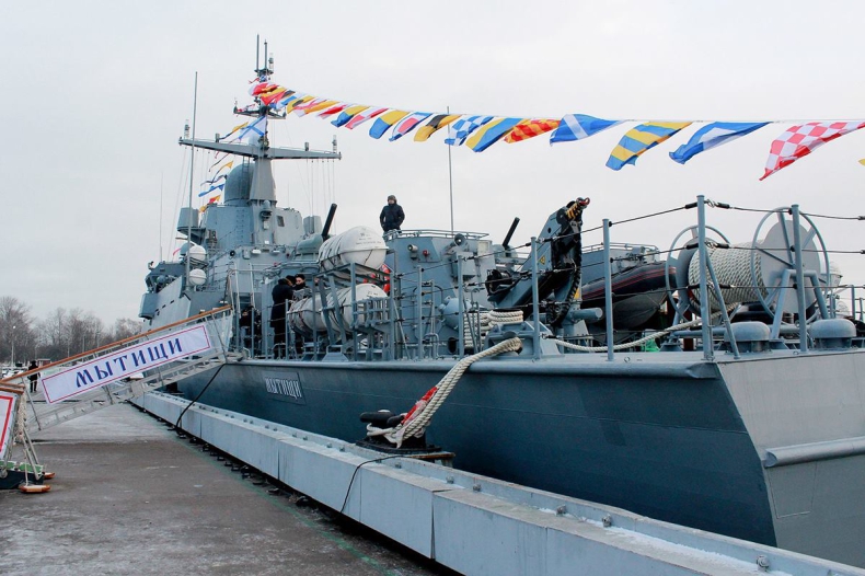 Rosja/Prasa: Okręt rakietowy Karakurt przyjęty do służby we Flocie Bałtyckiej (wideo) - GospodarkaMorska.pl