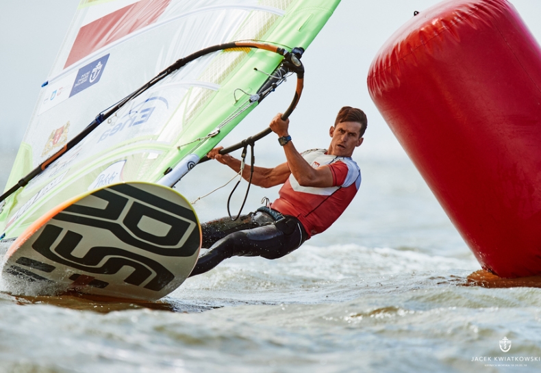 Piotr Myszka liderem regat w USA - GospodarkaMorska.pl