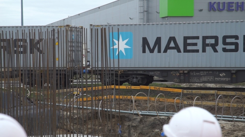 Kensbok: Podjęliśmy inicjatywę przygotowania inwestycji ws. produkcji taboru towarowego - GospodarkaMorska.pl