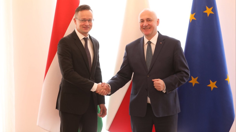 Joachim Brudziński z ministrem spraw zagranicznych Węgier m.in. o reformie Frontexu - GospodarkaMorska.pl