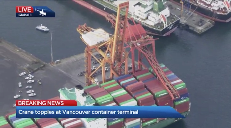 Część suwnicy załamała się na kontenerowiec w Porcie Vancouver (wideo) - GospodarkaMorska.pl