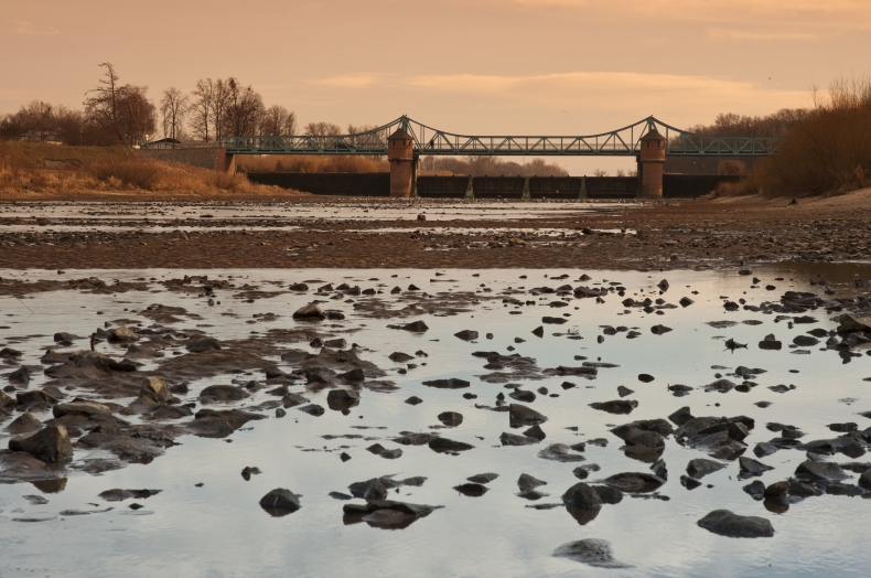 Powstaje pierwszy w Polsce Plan przeciwdziałania skutkom suszy - GospodarkaMorska.pl