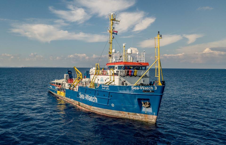 Litwa przyjmie pięciu uchodźców ze statku Sea Watch - GospodarkaMorska.pl