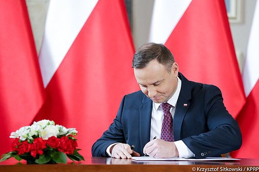 Prezydent podpisał ustawę budżetową na 2019 rok - GospodarkaMorska.pl