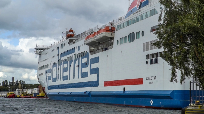 43. urodziny Polskiej Żeglugi Bałtyckiej - GospodarkaMorska.pl