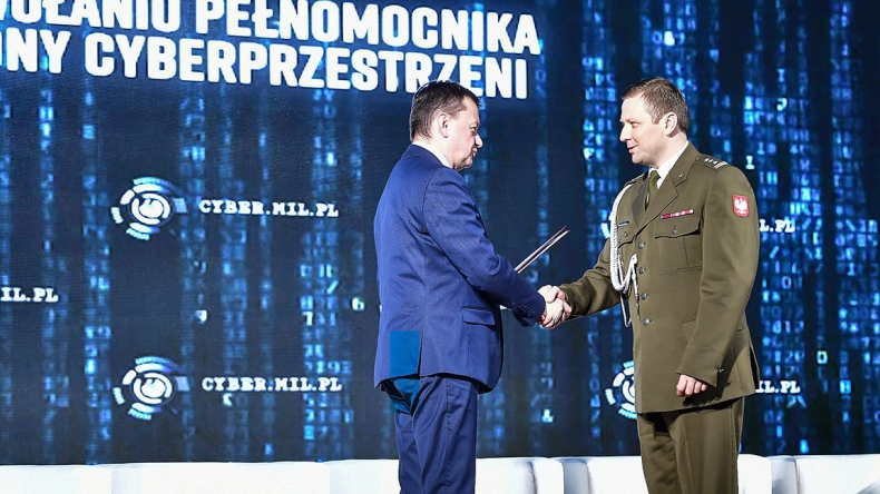 Szef MON powołał pełnomocnika ds. wojsk cyberobrony - GospodarkaMorska.pl