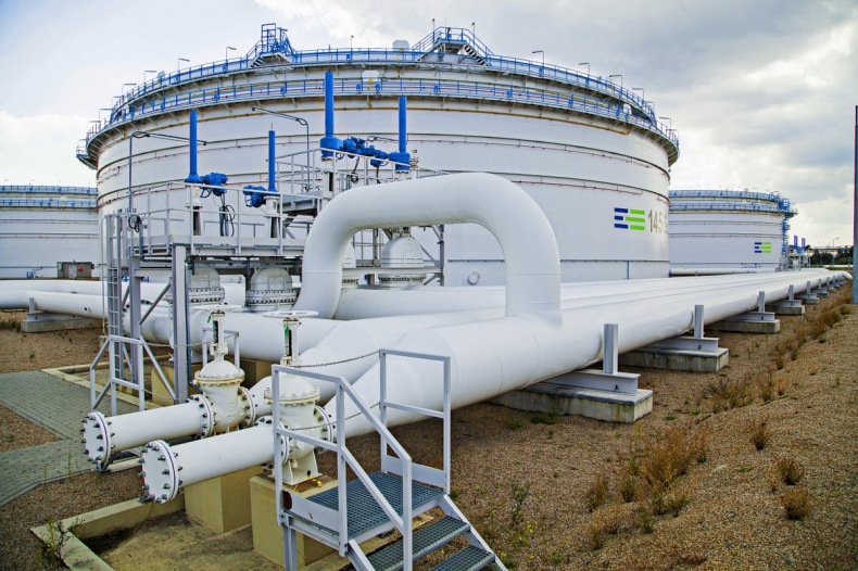 Rozpoczyna się rozbudowa Terminalu Naftowego w Gdańsku - GospodarkaMorska.pl