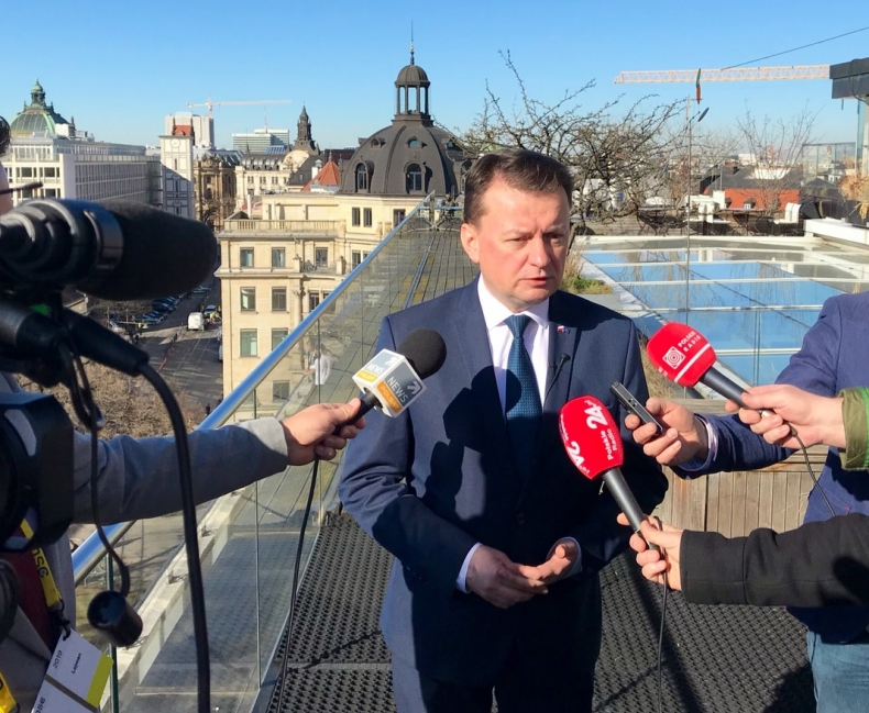 Szef MON powołał wojskowe liceum informatyczne - GospodarkaMorska.pl