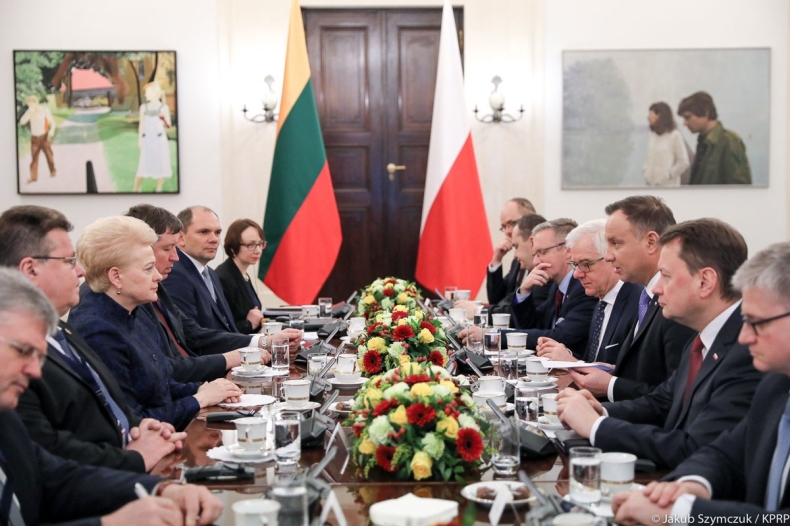 Prezydent: Polska i Litwa zdecydowanie przeciwne Nord Stream 2 - GospodarkaMorska.pl