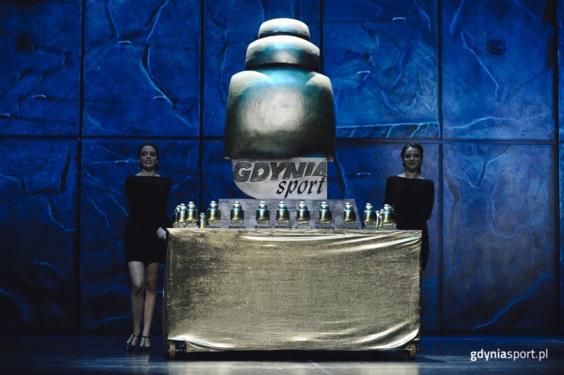 Gala Gdyńskiego Sportu zdominowana przez żeglarstwo, Aleksandra Melzacka Sportowcem Roku 2018 - GospodarkaMorska.pl