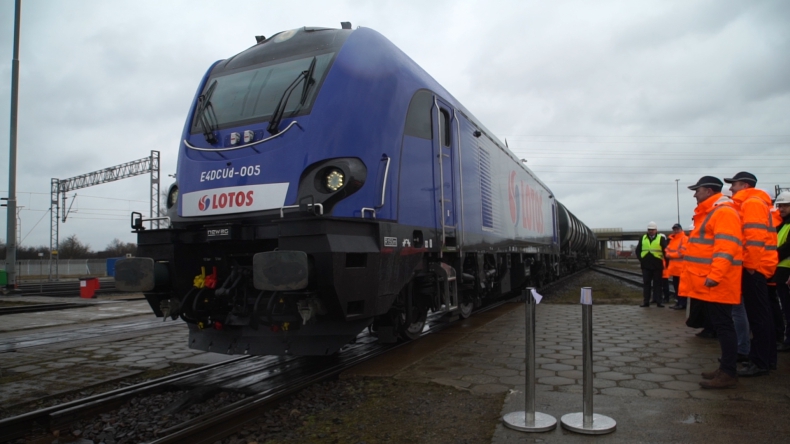 Pięć nowoczesnych lokomotyw dla LOTOS Kolej. Pierwsza już na torach (foto, wideo) - GospodarkaMorska.pl