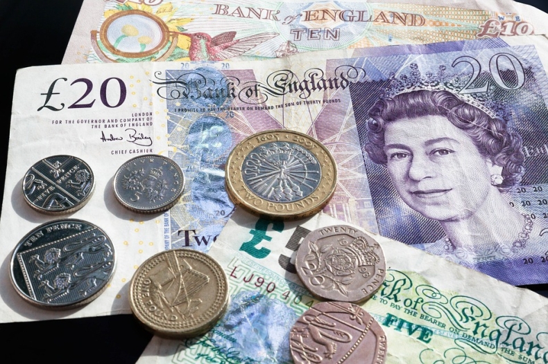 Brytyjczycy chcą odłożenia Brexitu w czasie. Funt stabilizuje się - GospodarkaMorska.pl