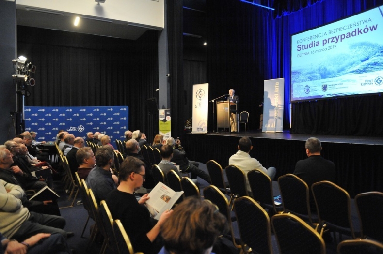 Rekordowa V Żeglarska Konferencja Bezpieczeństwa - GospodarkaMorska.pl