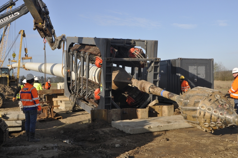 Najdłuższy przewiert w Polsce zakończony (foto) - GospodarkaMorska.pl