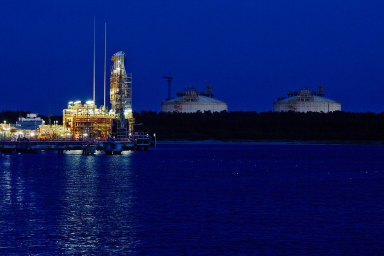 Naimski: po rozbudowie terminala LNG przepustowość sięgnie 7,5 mld m sześc. - GospodarkaMorska.pl