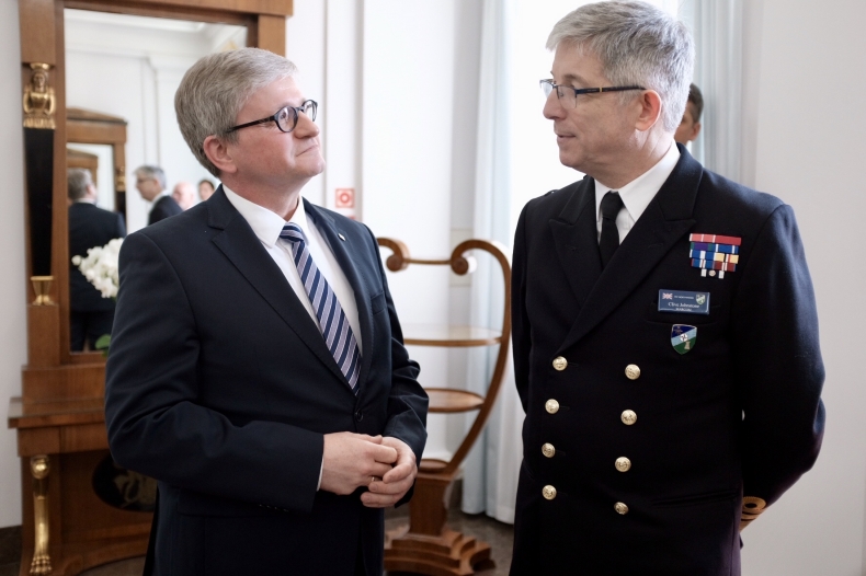 Szef BBN rozmawiał z dowódcą morskich sił NATO - GospodarkaMorska.pl