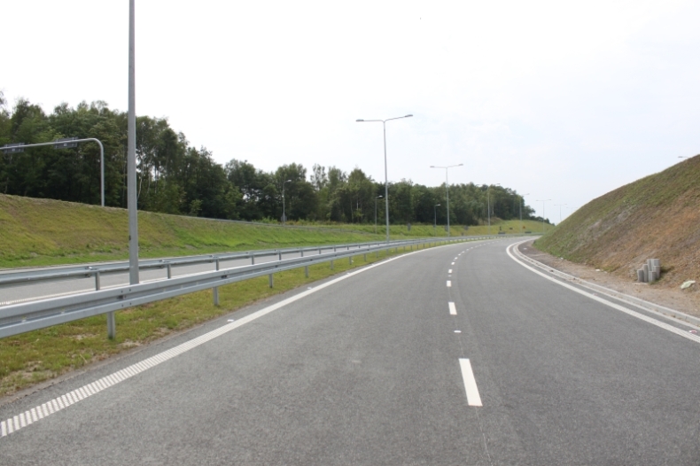 Droga nad morze od Miękowa do Rzęśnicy będzie ekspresówką - GospodarkaMorska.pl