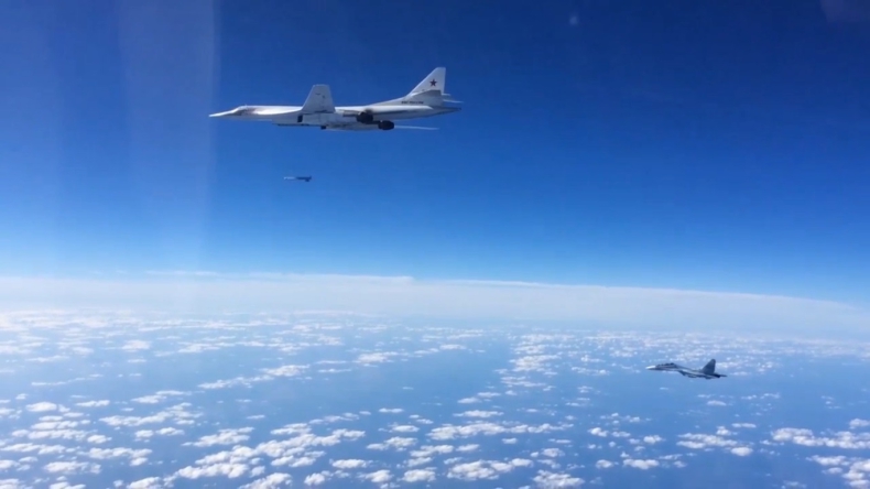 Rosja: Samoloty wojskowe ćwiczyły nad Morzem Czarnym podczas manewrów NATO - GospodarkaMorska.pl