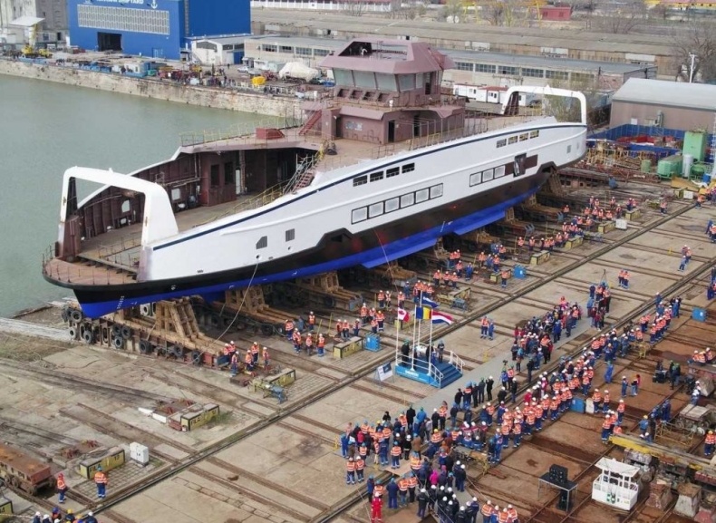 W Rumunii zwodowano dwie jednostki dla BC Ferries - GospodarkaMorska.pl