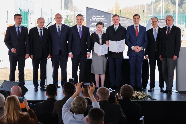 Podpisano umowę na rozbudowę terminalu LNG - GospodarkaMorska.pl